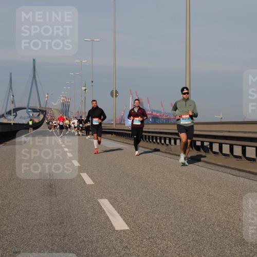 03.10.2025 - Köhlbrandbrückenlauf Fabian Wolf http://msf.ph/oto/9030416 03.10.2025 09:44:57 Position 3  meine-sportfotos.de