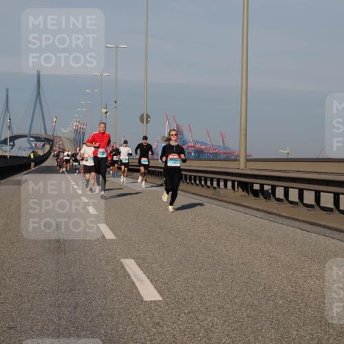 03.10.2025 - Köhlbrandbrückenlauf Fabian Wolf http://msf.ph/oto/9030608 03.10.2025 09:45:07 Position 3  meine-sportfotos.de