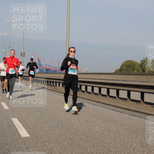 03.10.2025 - Köhlbrandbrückenlauf Fabian Wolf http://msf.ph/oto/9030689 03.10.2025 09:45:09 Position 3 3174 meine-sportfotos.de