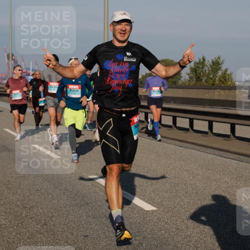 03.10.2025 - Köhlbrandbrückenlauf Fabian Wolf http://msf.ph/oto/9031197 03.10.2025 09:45:29 Position 3 1185, 10 meine-sportfotos.de