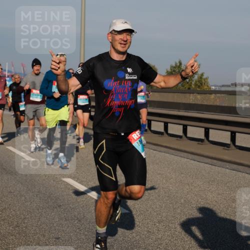 03.10.2025 - Köhlbrandbrückenlauf Fabian Wolf http://msf.ph/oto/9031202 03.10.2025 09:45:29 Position 3  meine-sportfotos.de