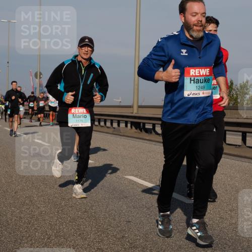 03.10.2025 - Köhlbrandbrückenlauf Fabian Wolf http://msf.ph/oto/9031356 03.10.2025 09:45:36 Position 3 1175, 1249 meine-sportfotos.de