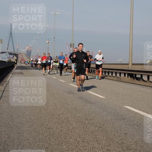 03.10.2025 - Köhlbrandbrückenlauf Fabian Wolf http://msf.ph/oto/9031407 03.10.2025 09:45:39 Position 3  meine-sportfotos.de