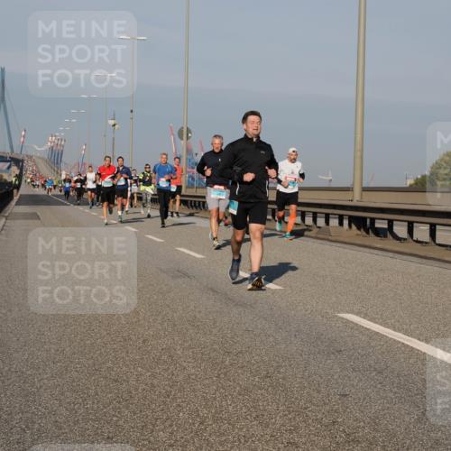 03.10.2025 - Köhlbrandbrückenlauf Fabian Wolf http://msf.ph/oto/9031428 03.10.2025 09:45:40 Position 3  meine-sportfotos.de