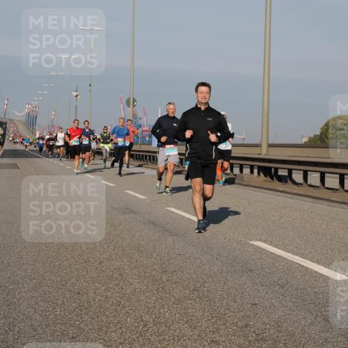 03.10.2025 - Köhlbrandbrückenlauf Fabian Wolf http://msf.ph/oto/9031438 03.10.2025 09:45:40 Position 3  meine-sportfotos.de