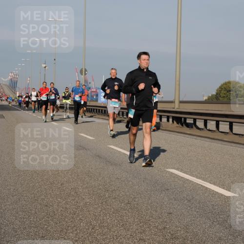 03.10.2025 - Köhlbrandbrückenlauf Fabian Wolf http://msf.ph/oto/9031443 03.10.2025 09:45:40 Position 3  meine-sportfotos.de