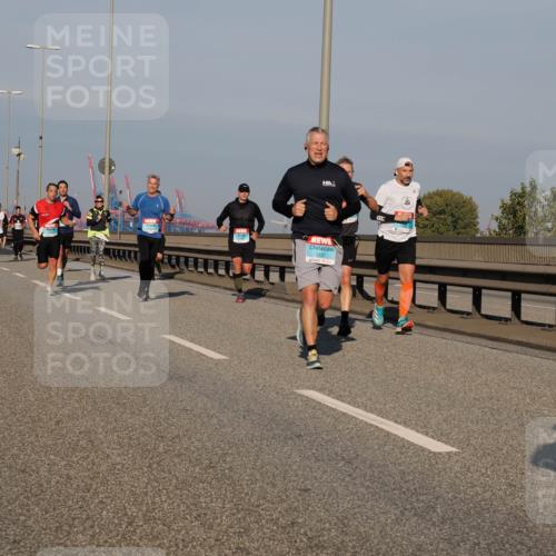 03.10.2025 - Köhlbrandbrückenlauf Fabian Wolf http://msf.ph/oto/9031475 03.10.2025 09:45:42 Position 3 3137 meine-sportfotos.de