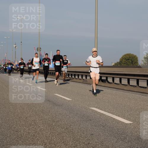 03.10.2025 - Köhlbrandbrückenlauf Fabian Wolf http://msf.ph/oto/9031602 03.10.2025 09:45:50 Position 3  meine-sportfotos.de