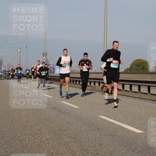 03.10.2025 - Köhlbrandbrückenlauf Fabian Wolf http://msf.ph/oto/9031638 03.10.2025 09:45:53 Position 3 1197 meine-sportfotos.de