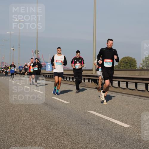 03.10.2025 - Köhlbrandbrückenlauf Fabian Wolf http://msf.ph/oto/9031641 03.10.2025 09:45:53 Position 3 3, 3343 meine-sportfotos.de