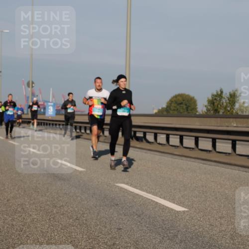 03.10.2025 - Köhlbrandbrückenlauf Fabian Wolf http://msf.ph/oto/9031701 03.10.2025 09:45:57 Position 3  meine-sportfotos.de