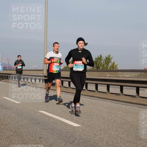 03.10.2025 - Köhlbrandbrückenlauf Fabian Wolf http://msf.ph/oto/9031719 03.10.2025 09:45:58 Position 3 1248, 2884 meine-sportfotos.de
