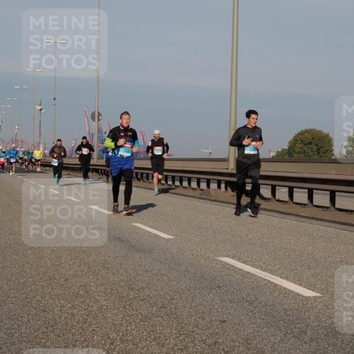 03.10.2025 - Köhlbrandbrückenlauf Fabian Wolf http://msf.ph/oto/9031743 03.10.2025 09:46:01 Position 3  meine-sportfotos.de