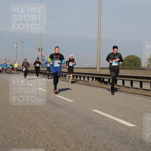 03.10.2025 - Köhlbrandbrückenlauf Fabian Wolf http://msf.ph/oto/9031752 03.10.2025 09:46:01 Position 3  meine-sportfotos.de