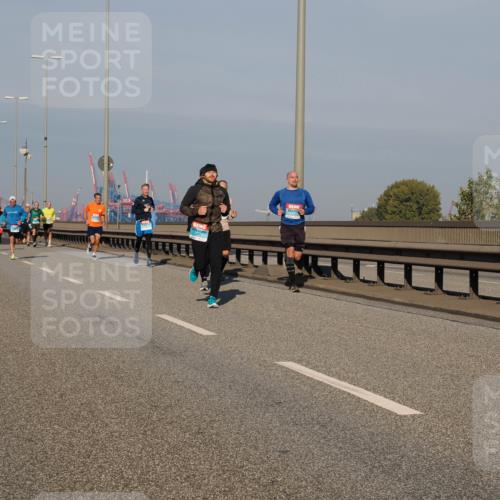 03.10.2025 - Köhlbrandbrückenlauf Fabian Wolf http://msf.ph/oto/9031857 03.10.2025 09:46:06 Position 3  meine-sportfotos.de