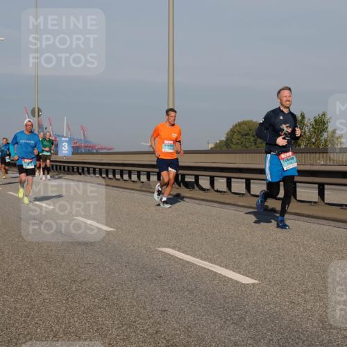 03.10.2025 - Köhlbrandbrückenlauf Fabian Wolf http://msf.ph/oto/9031980 03.10.2025 09:46:13 Position 3 3 meine-sportfotos.de