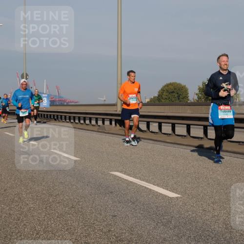 03.10.2025 - Köhlbrandbrückenlauf Fabian Wolf http://msf.ph/oto/9031991 03.10.2025 09:46:13 Position 3 1262 meine-sportfotos.de