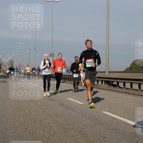 03.10.2025 - Köhlbrandbrückenlauf Fabian Wolf http://msf.ph/oto/9032482 03.10.2025 09:46:38 Position 3 279 meine-sportfotos.de