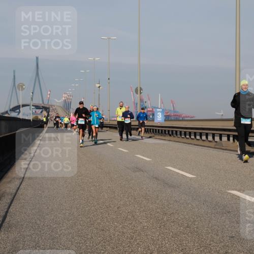 03.10.2025 - Köhlbrandbrückenlauf Fabian Wolf http://msf.ph/oto/9032584 03.10.2025 09:46:44 Position 3 3 meine-sportfotos.de