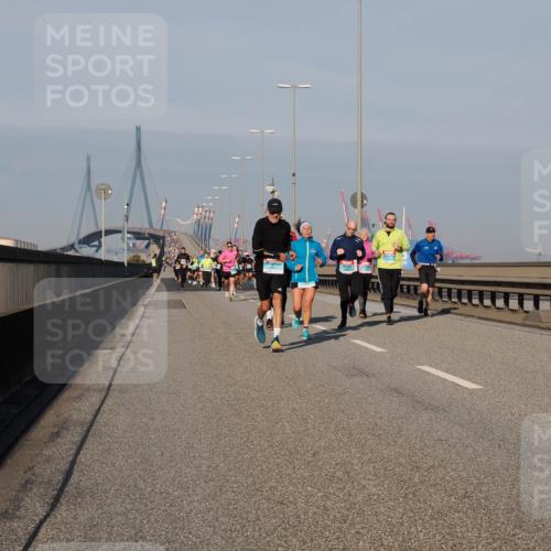 03.10.2025 - Köhlbrandbrückenlauf Fabian Wolf http://msf.ph/oto/9032649 03.10.2025 09:46:47 Position 3  meine-sportfotos.de