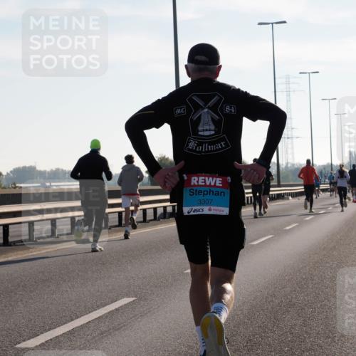 03.10.2025 - Köhlbrandbrückenlauf Fabian Wolf http://msf.ph/oto/9032776 03.10.2025 09:46:54 Position 3 84, 3307 meine-sportfotos.de