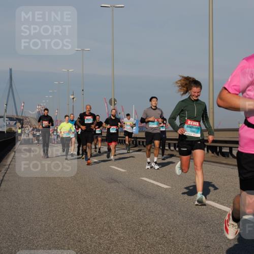 03.10.2025 - Köhlbrandbrückenlauf Fabian Wolf http://msf.ph/oto/9032841 03.10.2025 09:46:59 Position 3 1946 meine-sportfotos.de