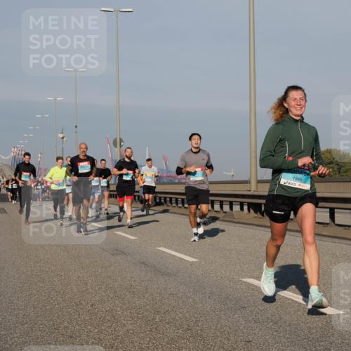 03.10.2025 - Köhlbrandbrückenlauf Fabian Wolf http://msf.ph/oto/9032855 03.10.2025 09:46:59 Position 3 1946 meine-sportfotos.de