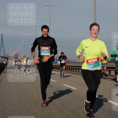 03.10.2025 - Köhlbrandbrückenlauf Fabian Wolf http://msf.ph/oto/9032970 03.10.2025 09:47:05 Position 3 1368, 1110, 10, 1043 meine-sportfotos.de