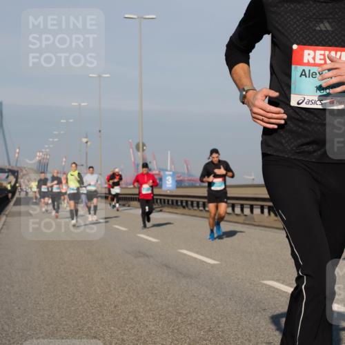 03.10.2025 - Köhlbrandbrückenlauf Fabian Wolf http://msf.ph/oto/9032996 03.10.2025 09:47:06 Position 3 136, 1146 meine-sportfotos.de
