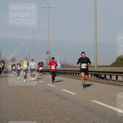03.10.2025 - Köhlbrandbrückenlauf Fabian Wolf http://msf.ph/oto/9033011 03.10.2025 09:47:07 Position 3  meine-sportfotos.de