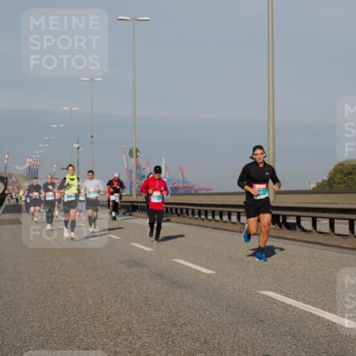 03.10.2025 - Köhlbrandbrückenlauf Fabian Wolf http://msf.ph/oto/9033019 03.10.2025 09:47:07 Position 3  meine-sportfotos.de