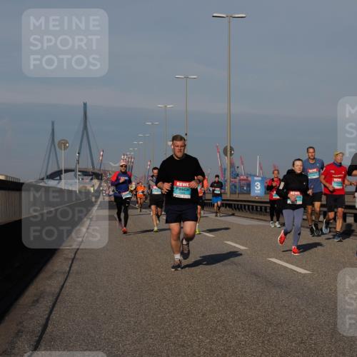 03.10.2025 - Köhlbrandbrückenlauf Fabian Wolf http://msf.ph/oto/9033185 03.10.2025 09:47:15 Position 3 1504 meine-sportfotos.de