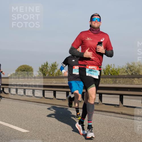 03.10.2025 - Köhlbrandbrückenlauf Fabian Wolf http://msf.ph/oto/9033394 03.10.2025 09:47:26 Position 3 131, 3118 meine-sportfotos.de