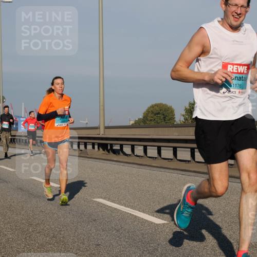 03.10.2025 - Köhlbrandbrückenlauf Fabian Wolf http://msf.ph/oto/9033499 03.10.2025 09:47:31 Position 3 2849, 1176 meine-sportfotos.de