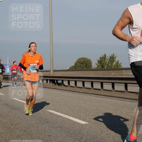 03.10.2025 - Köhlbrandbrückenlauf Fabian Wolf http://msf.ph/oto/9033504 03.10.2025 09:47:31 Position 3 3, 2849, 1176 meine-sportfotos.de