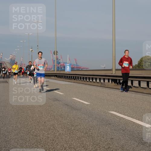 03.10.2025 - Köhlbrandbrückenlauf Fabian Wolf http://msf.ph/oto/9033741 03.10.2025 09:47:44 Position 3  meine-sportfotos.de
