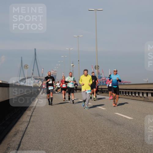 03.10.2025 - Köhlbrandbrückenlauf Fabian Wolf http://msf.ph/oto/9033898 03.10.2025 09:47:58 Position 3  meine-sportfotos.de