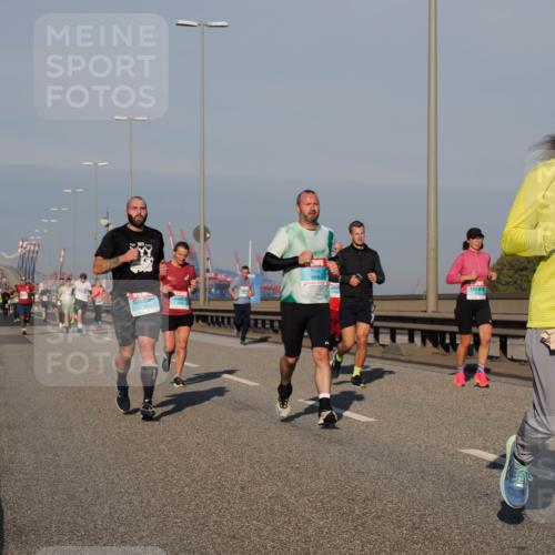 03.10.2025 - Köhlbrandbrückenlauf Fabian Wolf http://msf.ph/oto/9033930 03.10.2025 09:48:02 Position 3 3444 meine-sportfotos.de