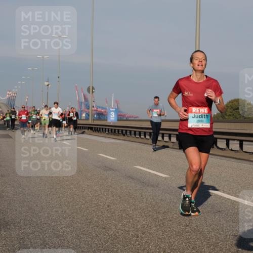 03.10.2025 - Köhlbrandbrückenlauf Fabian Wolf http://msf.ph/oto/9033988 03.10.2025 09:48:05 Position 3 2998 meine-sportfotos.de