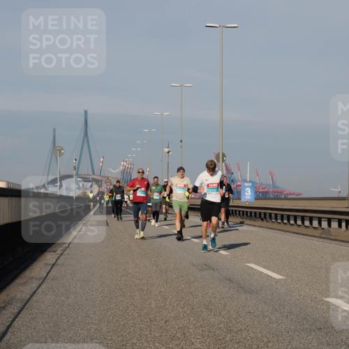 03.10.2025 - Köhlbrandbrückenlauf Fabian Wolf http://msf.ph/oto/9034005 03.10.2025 09:48:09 Position 3  meine-sportfotos.de
