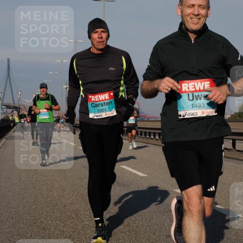 03.10.2025 - Köhlbrandbrückenlauf Fabian Wolf http://msf.ph/oto/9034201 03.10.2025 09:48:23 Position 3 3301, 1493 meine-sportfotos.de