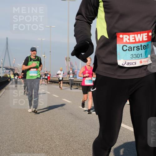 03.10.2025 - Köhlbrandbrückenlauf Fabian Wolf http://msf.ph/oto/9034214 03.10.2025 09:48:24 Position 3 3301 meine-sportfotos.de