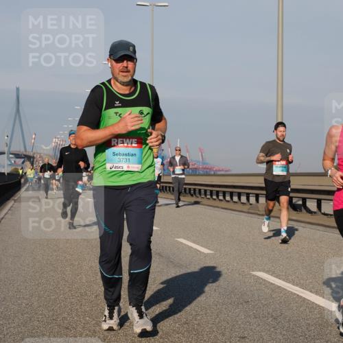 03.10.2025 - Köhlbrandbrückenlauf Fabian Wolf http://msf.ph/oto/9034240 03.10.2025 09:48:26 Position 3 3731, 3251 meine-sportfotos.de