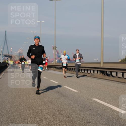 03.10.2025 - Köhlbrandbrückenlauf Fabian Wolf http://msf.ph/oto/9034272 03.10.2025 09:48:28 Position 3  meine-sportfotos.de