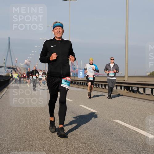 03.10.2025 - Köhlbrandbrückenlauf Fabian Wolf http://msf.ph/oto/9034287 03.10.2025 09:48:29 Position 3 196 meine-sportfotos.de