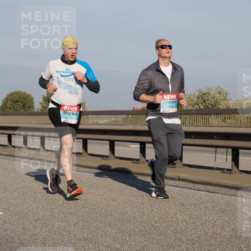 03.10.2025 - Köhlbrandbrückenlauf Fabian Wolf http://msf.ph/oto/9034337 03.10.2025 09:48:33 Position 3 41, 1116, 1334 meine-sportfotos.de