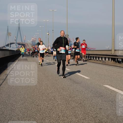 03.10.2025 - Köhlbrandbrückenlauf Fabian Wolf http://msf.ph/oto/9034363 03.10.2025 09:48:35 Position 3  meine-sportfotos.de