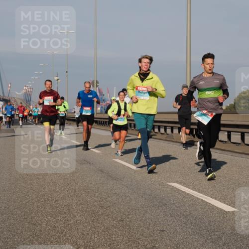 03.10.2025 - Köhlbrandbrückenlauf Fabian Wolf http://msf.ph/oto/9034542 03.10.2025 09:48:48 Position 3 1560, 1311 meine-sportfotos.de