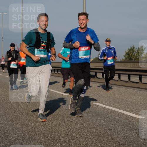 03.10.2025 - Köhlbrandbrückenlauf Fabian Wolf http://msf.ph/oto/9034734 03.10.2025 09:49:04 Position 3 1457, 1533, 3830 meine-sportfotos.de