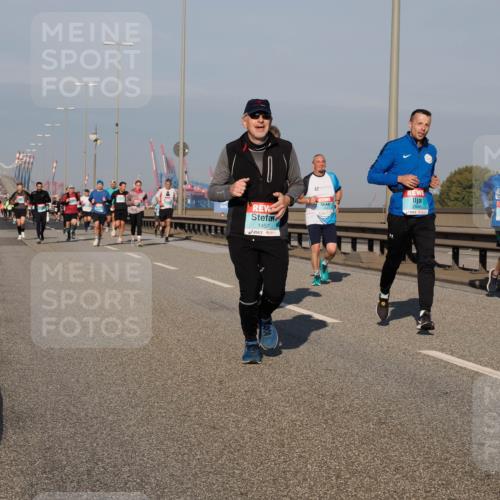 03.10.2025 - Köhlbrandbrückenlauf Fabian Wolf http://msf.ph/oto/9034760 03.10.2025 09:49:06 Position 3 1457, 1045, 2944 meine-sportfotos.de
